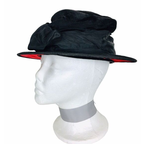Antique Victorian Edwardian 1900s Black Velvet Wire Frame Slouchy Bow Top Hat